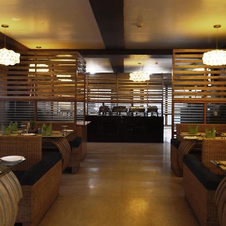 Hotel Rains Inn Guwahati Luaran gambar
