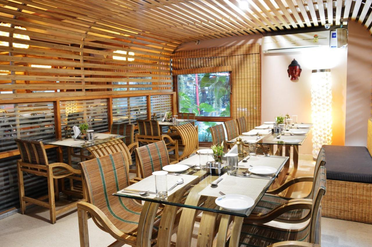 Hotel Rains Inn Guwahati Luaran gambar