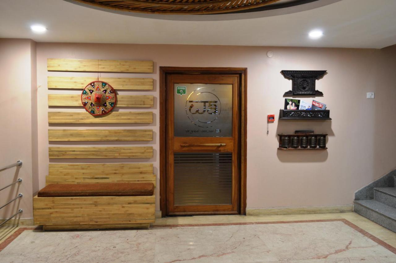 Hotel Rains Inn Guwahati Luaran gambar